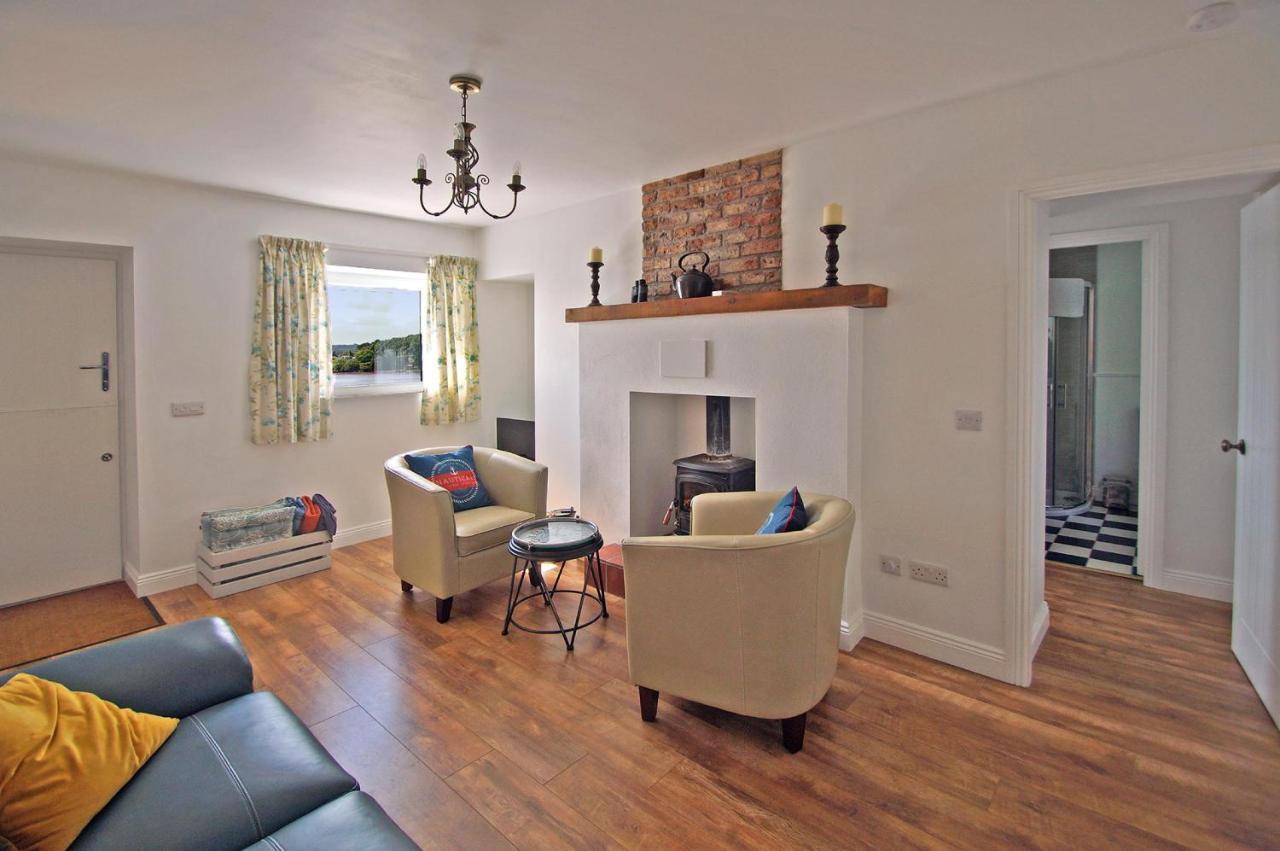 Cottage At Youghal Bridge Dloughtane Екстериор снимка